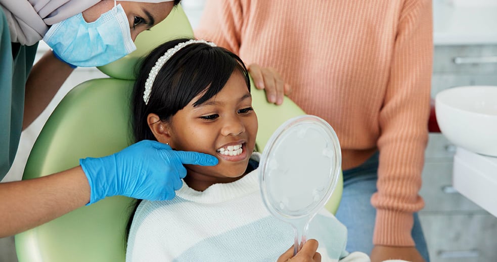 What Are The Signs Of Early Tooth Decay?